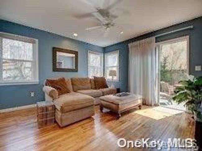2087 Bay Blvd, House other with 4 bedrooms, 3 bathrooms and null parking in Atlantic Beach NY | Image 5