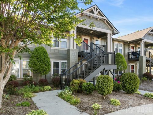 1704 Deermouse Way, Hendersonville, NC, 28792-7404 | Card Image