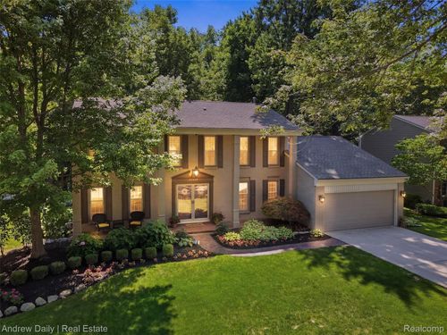21649 Shadybrook Dr, Novi, MI, 48375-5148 | Card Image