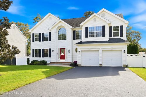 1047 Rudder Ave, Manahawkin, NJ, 08050-2354 | Card Image