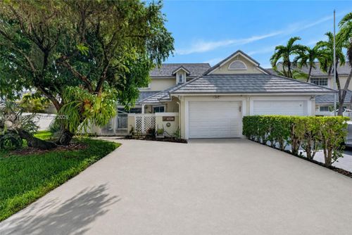 4749 Nw 98th Pl, Doral, FL, 33178-1927 | Card Image