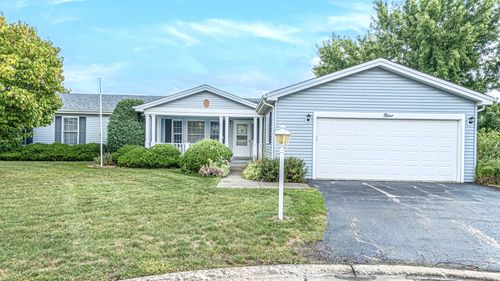 9 Derby Ct, Grayslake, IL, 60030-9604 | Card Image