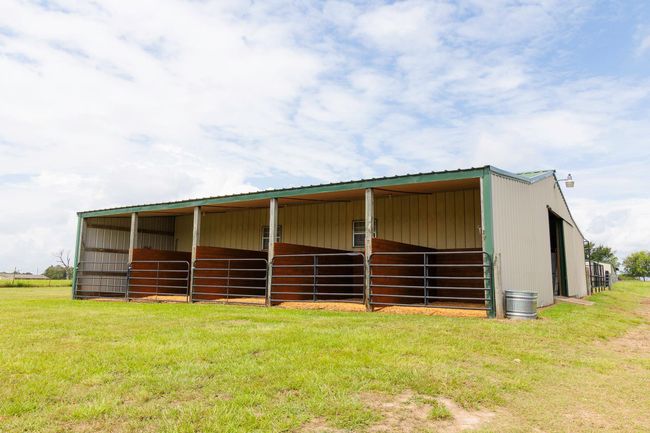 9500 Osr, Home with 3 bedrooms, 3 bathrooms and 5 parking in Midway TX | Image 43