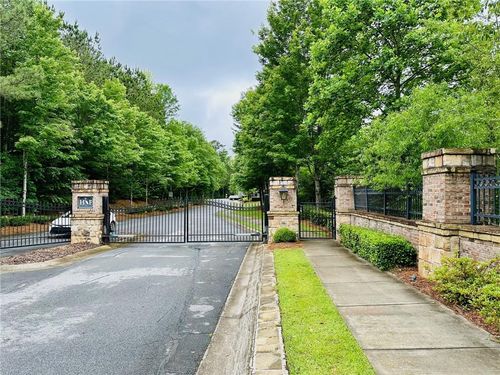 13364 Canary Ln, Alpharetta, GA, 30004-0978 | Card Image