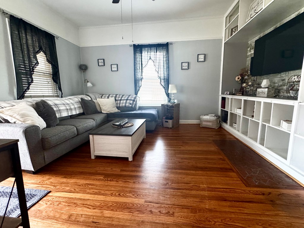 Residential in Ninety Six 4