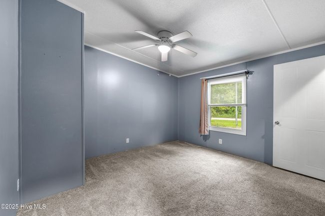107 Indian Cave Dr, House other with 4 bedrooms, 2 bathrooms and null parking in Richlands NC | Image 23