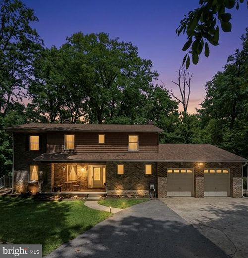10 Brook Valley Ct, Freeland, MD, 21053-9641 | Card Image