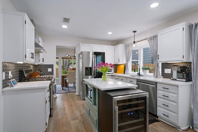 2003 Ploverville Ln, House other with 3 bedrooms, 3 bathrooms and 4 parking in Austin TX | Image 16