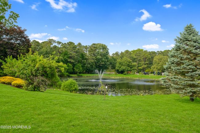B - 5 Oregon Dr, Home with 2 bedrooms, 1 bathrooms and null parking in Whiting NJ | Image 24