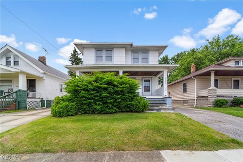 10808 Park Heights Avenue, Garfield Heights, OH, 44125 | Card Image