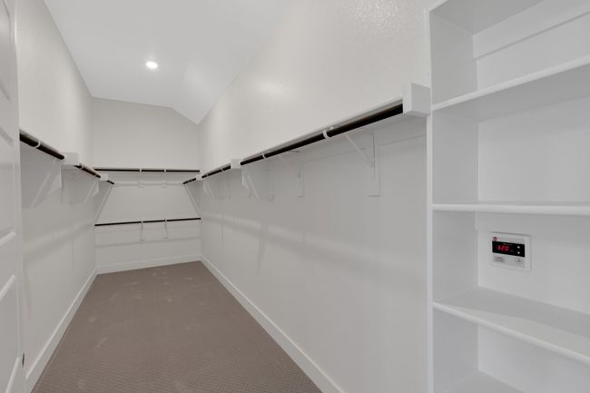 8010 Grizzly Run Dr, House other with 4 bedrooms, 3 bathrooms and null parking in Burleson TX | Image 16