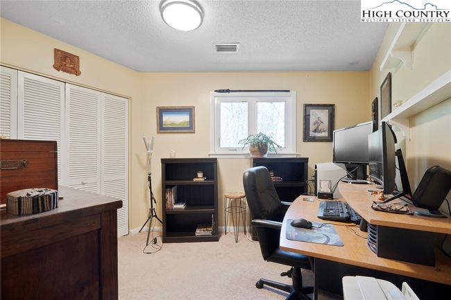 main level 2nd bedroom | Image 29