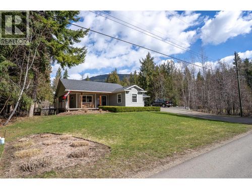 2399 Hillen Crescent, Magna Bay, BC, V0E1M7 | Card Image