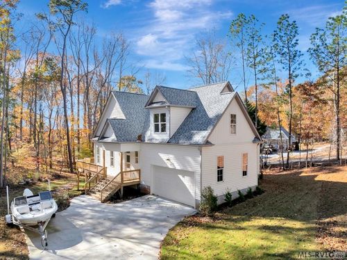 288 Wildwood Cir, Littleton, NC, 27850-9747 | Card Image