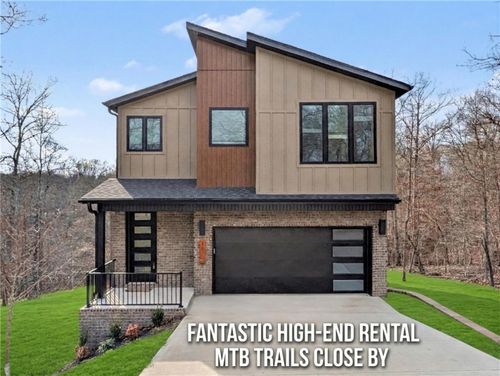 30 Cromer Dr, Bella Vista, AR, 72715-5318 | Card Image