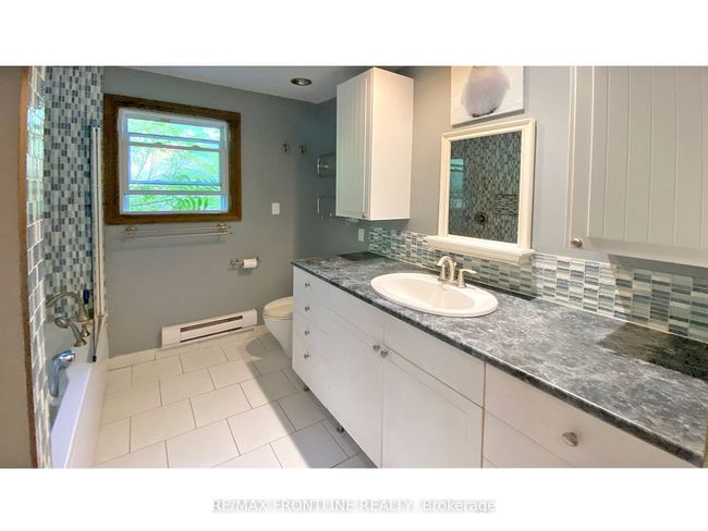 167 Marlbank Rd, House other with 3 bedrooms, 1 bathrooms and 10 parking in Tweed ON | Image 14