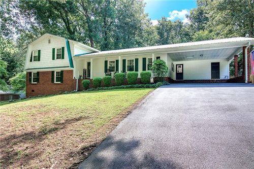 107 Garden Hill Dr, Calhoun, GA, 30701-2029 | Card Image