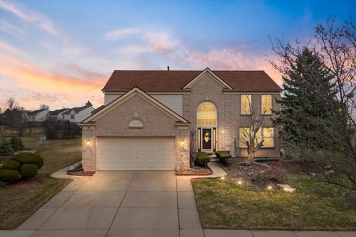 4677 Clover Rd, Canton, MI, 48188-2389 | Card Image