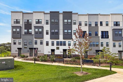 14437 Glen Manor Dr, CHANTILLY, VA, 20151 | Card Image