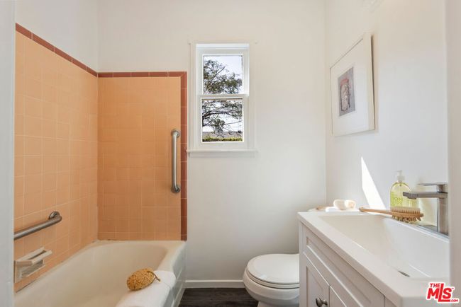 11869 Weir St, House other with 2 bedrooms, 2 bathrooms and 5 parking in Culver City CA | Image 16