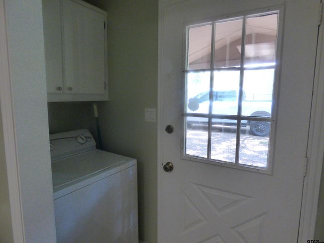 596 County Road 4218, House other with 3 bedrooms, 2 bathrooms and null parking in Mount Pleasant TX | Image 14