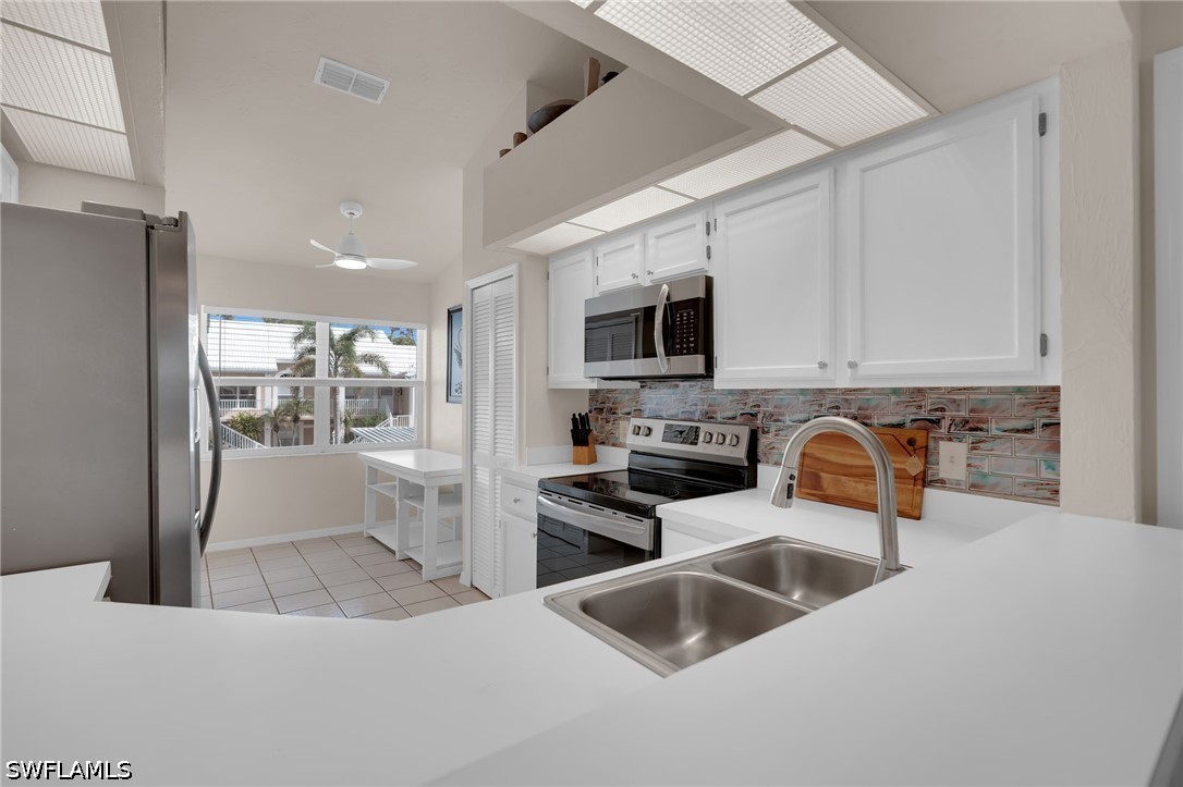 Residential Lease in Bonita Springs 3
