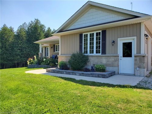 113 Scott'S Hill Rd, Hanover, ON, N4N3B8 | Card Image