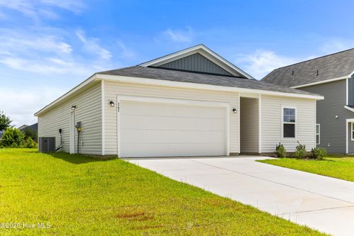 609 S Squires Run Ln, Richlands, NC, 28574 | Card Image