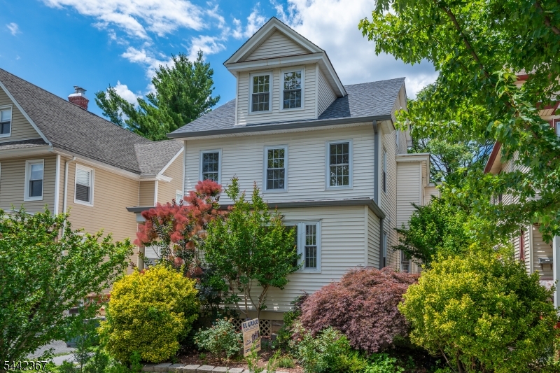 Residential Lease in South Orange Village Twp. 5