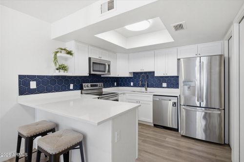 1-2143 E Center Ln, Tempe, AZ, 85281-7719 | Card Image