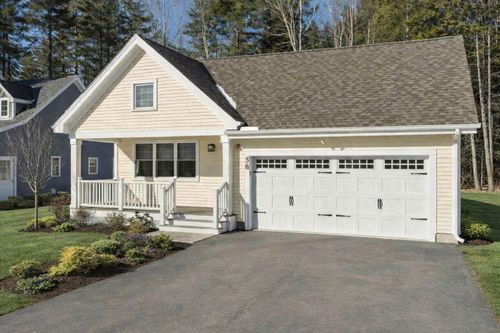 58 Three Ponds Dr, Brentwood, NH, 03833-6659 | Card Image