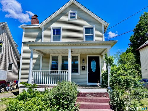 416 Lighthouse Rd, New Haven, CT, 06512-4318 | Card Image