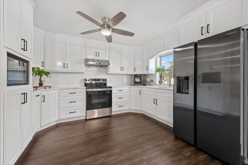 1405 Langston St, Fort Worth, TX, 76105-2757 | Card Image