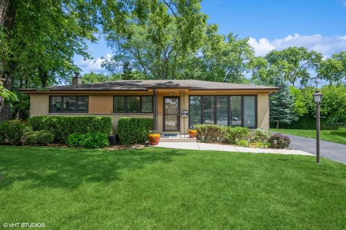 2530 Donald Ct, Glenview, IL, 60025-4714 | Card Image