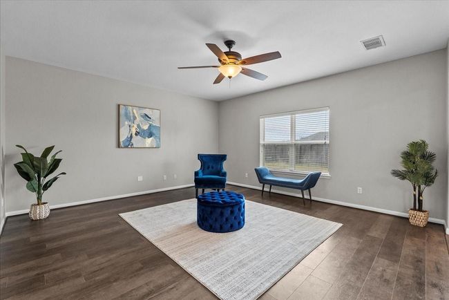 Imagine yourself relaxing and unwinding in this inviting space after a long day. | Image 6