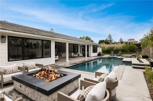 1 San Martin Way, Corona Del Mar, CA, 92625 | Card Image