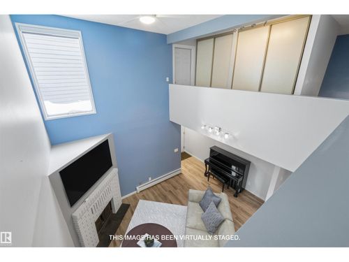 10032 113 St Nw, Edmonton, AB, T5K1N8 | Card Image