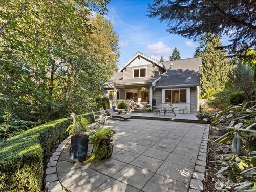 1727 Nile Avenue Ne, Renton, WA, 98059 | Card Image