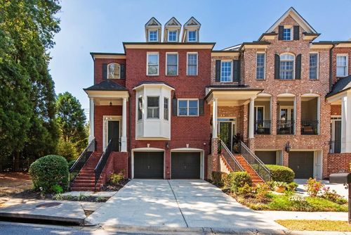 3028 Montclair Cir Se, Smyrna, GA, 30080-3795 | Card Image