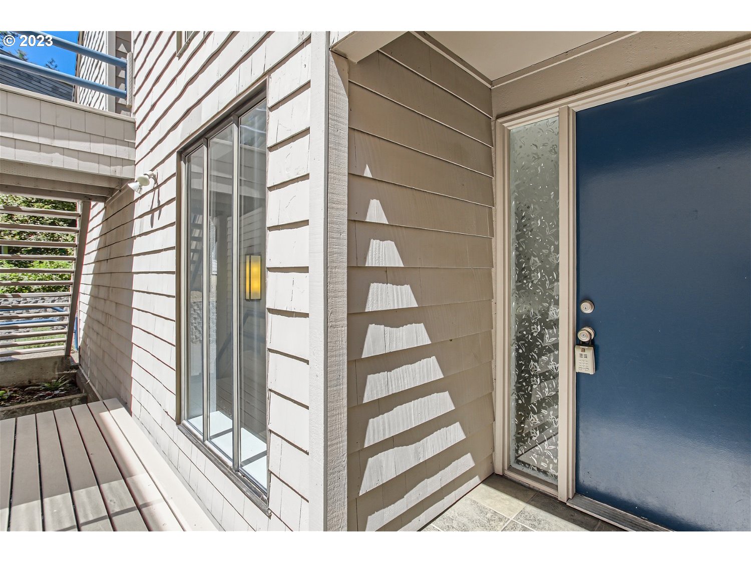 Cervantes , Lake Oswego, OR 97035