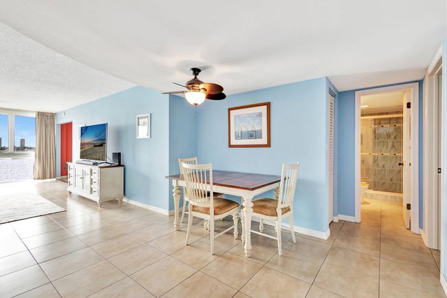 APT-503 - 301 Lake Shore Dr, Condo with 2 bedrooms, 2 bathrooms and null parking in Lake Park FL | Image 4