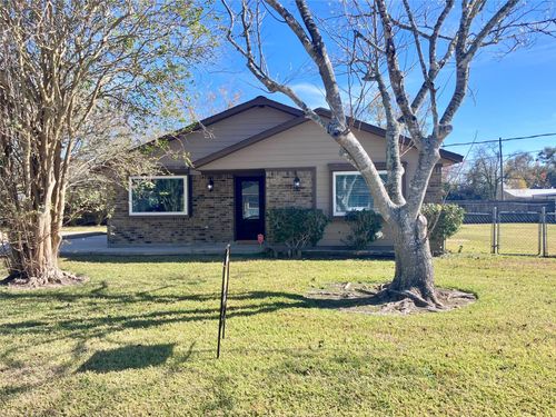 3807 Wade St, Santa Fe, TX, 77517-4409 | Card Image