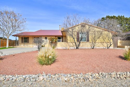 7013 Aztec Rd Ne, Albuquerque, NM, 87110-2257 | Card Image
