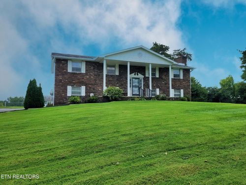 9520 Gulf Park Dr, Knoxville, TN, 37923-2714 | Card Image