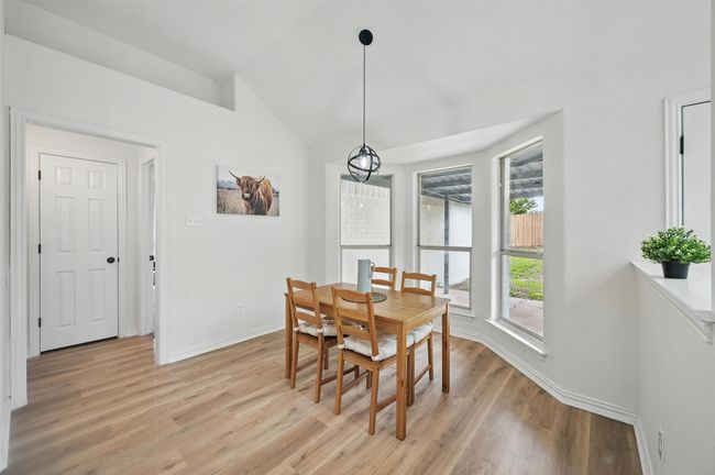 400 Baldwin Dr, House other with 3 bedrooms, 2 bathrooms and null parking in Joshua TX | Image 11