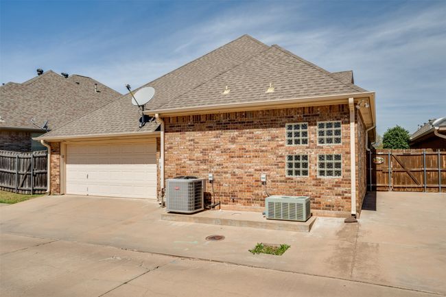 12 Park Place Ct, House other with 3 bedrooms, 3 bathrooms and null parking in Wichita Falls TX | Image 33