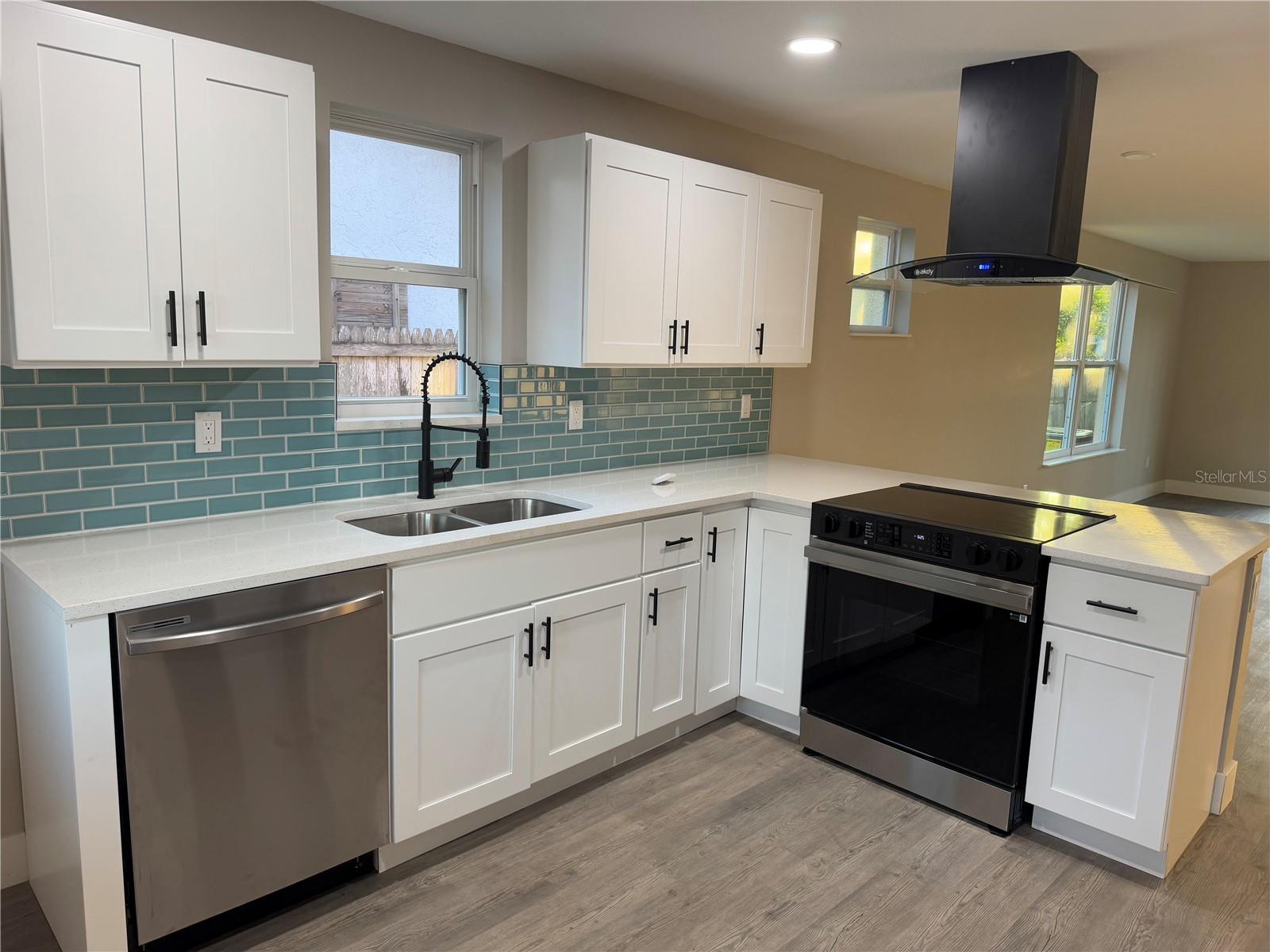 Residential Lease in ST PETERSBURG 5