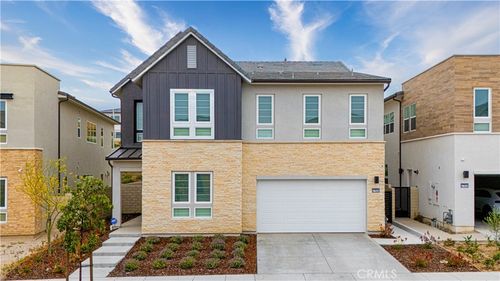 27526 Elderberry Dr, Valencia, CA, 91381-1763 | Card Image