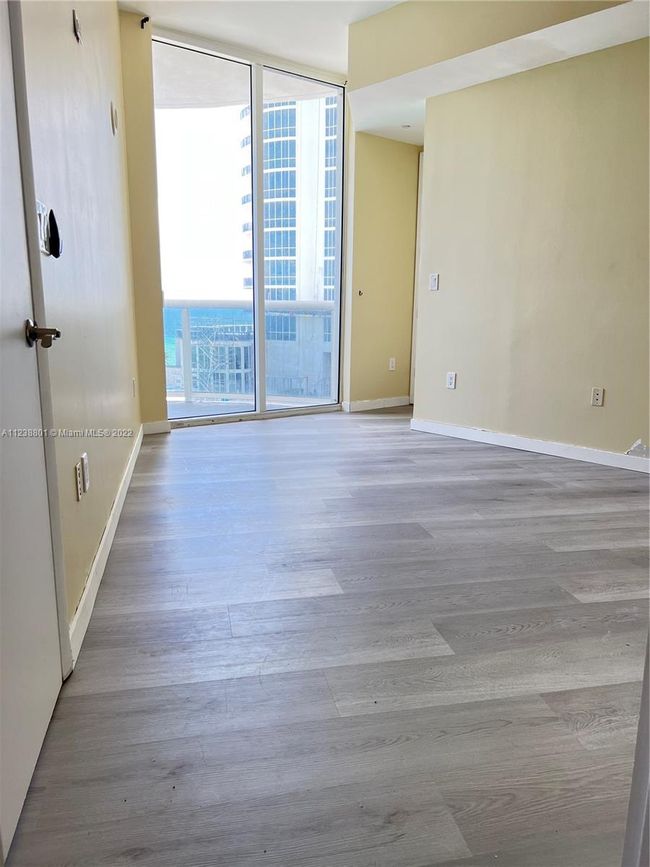 APT-707 - 16001 Collins Ave, Condo with 3 bedrooms, 3 bathrooms and null parking in Sunny Isles Beach FL | Image 23