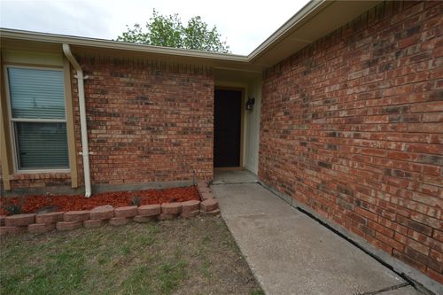 740 Wandering Way Dr, Allen, TX, 75002-3206 | Card Image